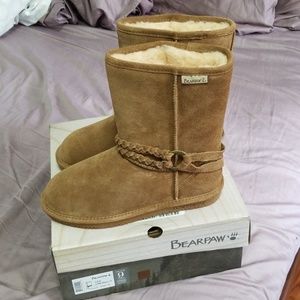 Bearpaw boots